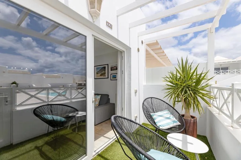 Apartment Marta Playa Honda  Spain